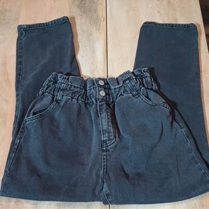 Pac Sun mom jeans. Paper bag waist. High rise. Black denim. Sz.27